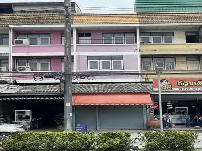 ขาย - ขายพร้อมผู้เช่า อาคารพาณิชย์ 3.5 ชั้น ติดถนนใหญ่ต้นถนนแพรกษา 18 ตร.ว, สมุทรปราการ