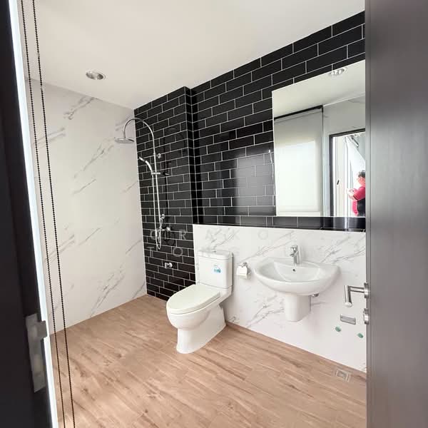 The Pride Sukhumvit 77, Bangkok, Soi On Nut 30, Suan Luang, Bangkok, 10+ Bedrooms, 800 sqm, Townhouse For Sale, by Korakot Lotongkum, 500504342 - DDproperty.com