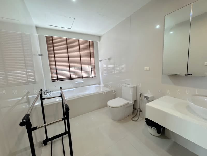 Amanta Ratchada, Bangkok, 77-88 Soi Ratchadaphisek 5, Ratchadaphisek Road, Din Daeng, Bangkok, 2 Bedrooms, 120 sqm, Condo For Rent, by Napatsorn Amorncheewasillapakul, 500504370 - DDproperty.com