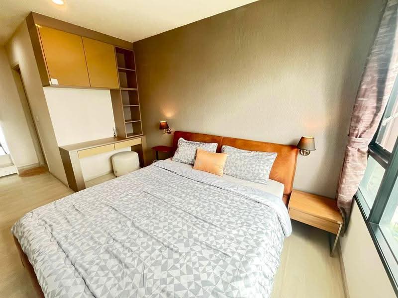 Life Asoke, Bangkok, Asoke-Dindang Road, Bang Kapi, Huai Khwang, Bangkok, 2 Bedrooms, 55 sqm, Condo For Rent, by Poommipat Suradech, 500504373 - DDproperty.com
