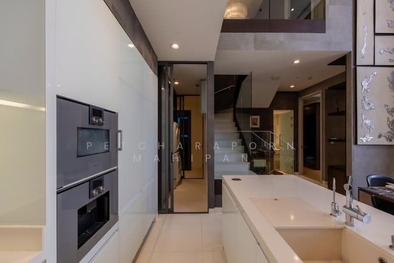 Vittorio 39, Bangkok, 8 Sukhumvit, Khlong Tan Nua, Watthana, Bangkok, 2 Bedrooms, 168 sqm, Condo For Rent, by Petcharaporn Mahipan, 500504400 - DDproperty.com