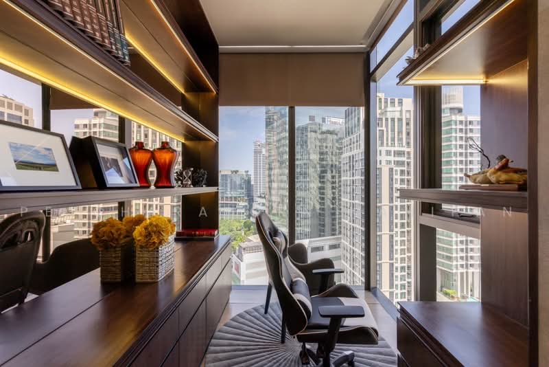 Vittorio 39, Bangkok, 8 Sukhumvit, Khlong Tan Nua, Watthana, Bangkok, 2 Bedrooms, 168 sqm, Condo For Rent, by Petcharaporn Mahipan, 500504400 - DDproperty.com