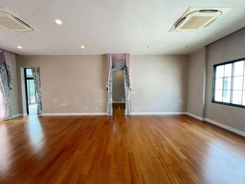 Baan Sansiri Pattanakarn, Bangkok, Phatthanakan Road, Suan Luang, Bangkok, 4 Bedrooms, 584 sqm, Single Detached House For Sale, by Petcharaporn Mahipan, 500504406 - DDproperty.com
