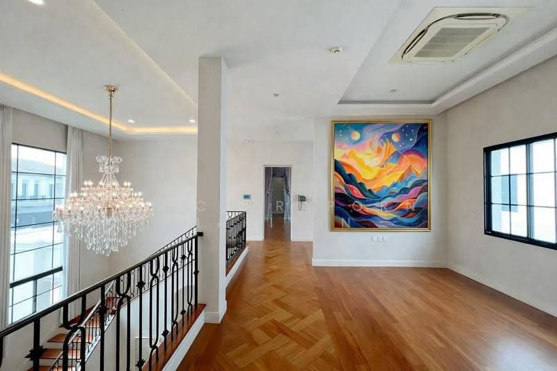 Baan Sansiri Pattanakarn, Bangkok, Phatthanakan Road, Suan Luang, Bangkok, 4 Bedrooms, 584 sqm, Single Detached House For Sale, by Petcharaporn Mahipan, 500504406 - DDproperty.com