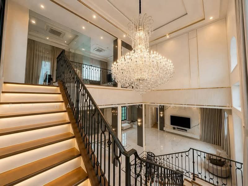 Baan Sansiri Pattanakarn, Bangkok, Phatthanakan Road, Suan Luang, Bangkok, 4 Bedrooms, 548 sqm, Single Detached House For Rent, by Petcharaporn Mahipan, 500504408 - DDproperty.com