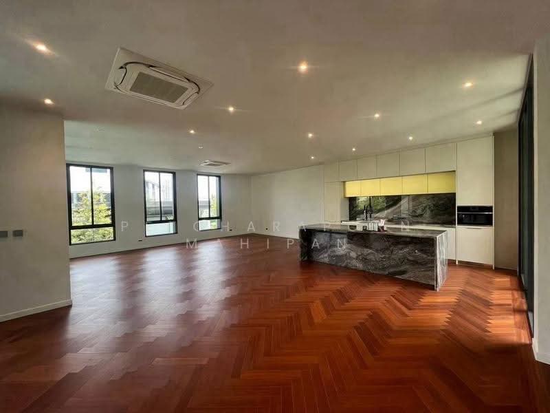 Bugaan Pattanakarn, Bangkok, 498 Panya Village, Suan Luang, Bangkok, 5 Bedrooms, 698 sqm, Single Detached House For Sale, by Petcharaporn Mahipan, 500504411 - DDproperty.com