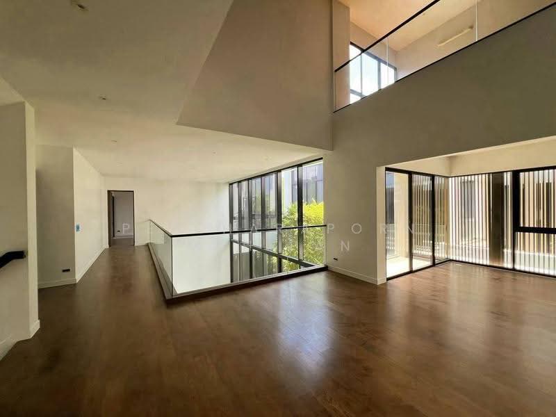 BuGaan Krungthep Kreetha, Bangkok, 109 15 Soi Krungthep Kreetha, Hua Mak, Bang Kapi, Bangkok, 5 Bedrooms, 655 sqm, Single Detached House For Sale, by Petcharaporn Mahipan, 500504412 - DDproperty.com