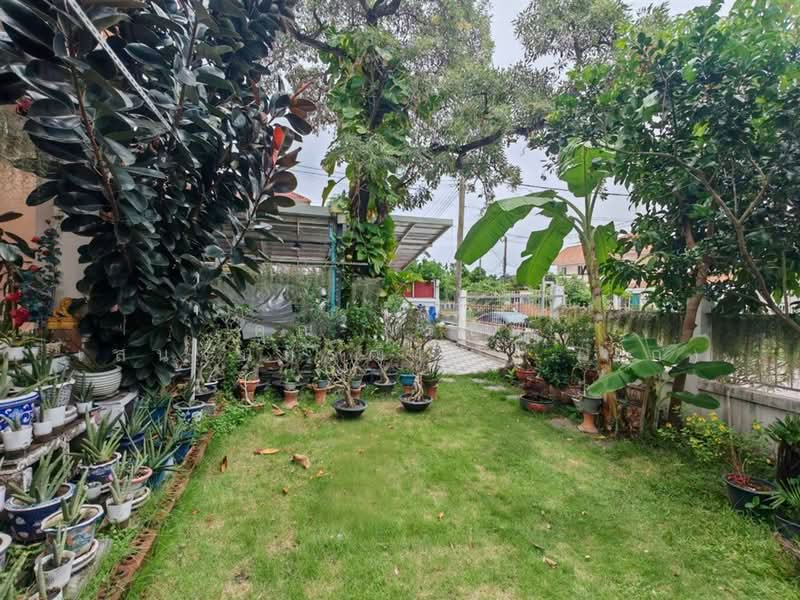 Baan Lalin In The Park Watcharapol-Paholyothin, Bangkok, Rattanagosin Road, Khlong Tanon, Sai Mai, Bangkok, 4 Bedrooms, 400 sqm, Single Detached House For Sale, by คุณ พรชัย เสนจันทร์ฒิไชย (โก้), 500504437 - DDproperty.com