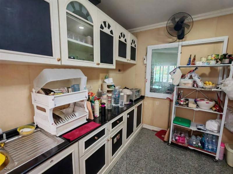 Baan Lalin In The Park Watcharapol-Paholyothin, Bangkok, Rattanagosin Road, Khlong Tanon, Sai Mai, Bangkok, 4 Bedrooms, 400 sqm, Single Detached House For Sale, by คุณ พรชัย เสนจันทร์ฒิไชย (โก้), 500504437 - DDproperty.com
