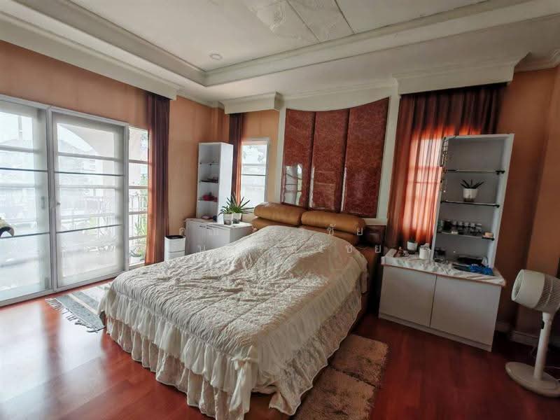 Baan Lalin In The Park Watcharapol-Paholyothin, Bangkok, Rattanagosin Road, Khlong Tanon, Sai Mai, Bangkok, 4 Bedrooms, 400 sqm, Single Detached House For Sale, by คุณ พรชัย เสนจันทร์ฒิไชย (โก้), 500504437 - DDproperty.com