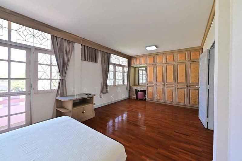 Home Place Ramkhamhaeng, Bangkok, Soi Ramkhamhaeng 140, Saphan Sung, Bangkok, 3 Bedrooms, 200 sqm, Single Detached House For Rent, by Hathairat Rookphan, 500504449 - DDproperty.com