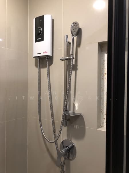 XT Huaikhwang, Bangkok, 244 Ratchadaphisek Road, Huai Khwang, Bangkok, 1 Bedroom, 29 sqm, Condo For Rent, by Tanapat Jitwatcharakomol, 500504466 - DDproperty.com