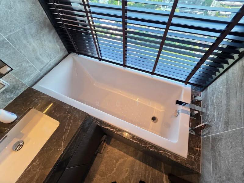 The Esse Sukhumvit 36 : ดิ เอส สุขุมวิท 36, กรุงเทพ, ซอยสุขุมวิท 36 ถนนสุขุมวิท, พระโขนง, คลองเตย, กรุงเทพ, 75 ตร.ม., คอนโด ให้เช่า, โดย Eric Fu, 500504488 - DDproperty.com
