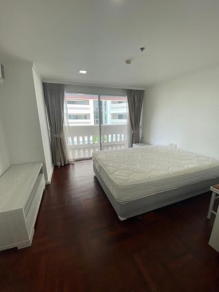 Sethiwan Mansion Sukhumvit 49, Bangkok, Soi Sukhumvit 49, Khlong Tan Nua, Watthana, Bangkok, 2 Bedrooms, 150 sqm, Apartment For Rent, by Ramita Theptham, 500504500 - DDproperty.com