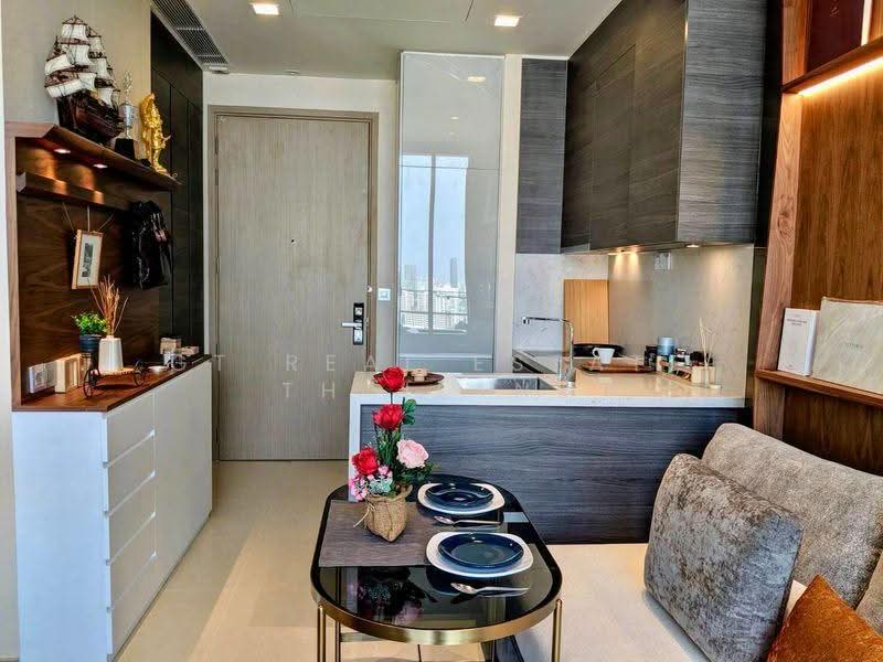 The Esse Asoke, Bangkok, 333 Soi Sukhumvit 21, Sukhumvit Road, Khlongtoei Nua, Watthana, Bangkok, 1 Bedroom, 37 sqm, Condo For Sale, by GT Real Estate Thailand, 500504507 - DDproperty.com