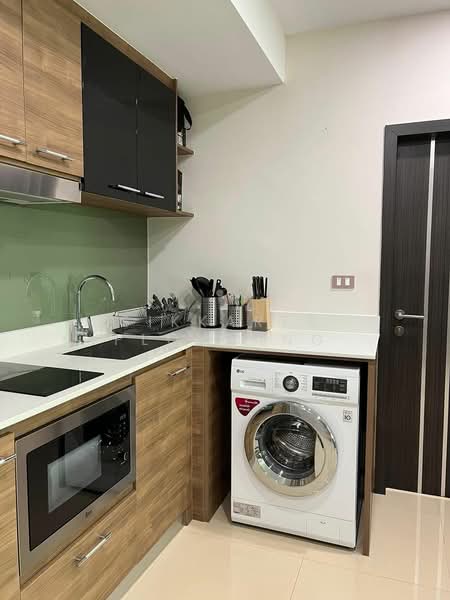 Dusit Grand Condo View, Chon Buri (Pattaya), Jomtien 2nd Road, Nong Pru, Bang Lamung (Pattaya), Chon Buri (Pattaya), 2 Bedrooms, 52 sqm, Condo For Sale, by Sikkares Ploydang, 500504536 - DDproperty.com