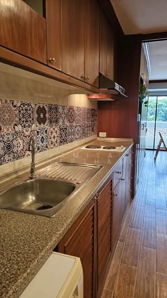 Rin House Condo, Bangkok, Soi Sukhumvit 39, Khlong Tan Nua, Watthana, Bangkok, 1 Bedroom, 45 sqm, Condo For Rent, by Ramita Theptham, 500504547 - DDproperty.com