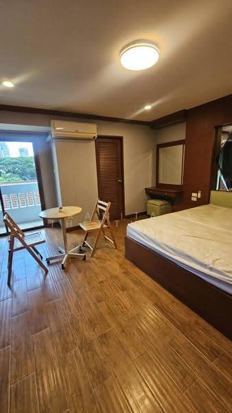 Rin House Condo, Bangkok, Soi Sukhumvit 39, Khlong Tan Nua, Watthana, Bangkok, 1 Bedroom, 45 sqm, Condo For Rent, by Ramita Theptham, 500504547 - DDproperty.com