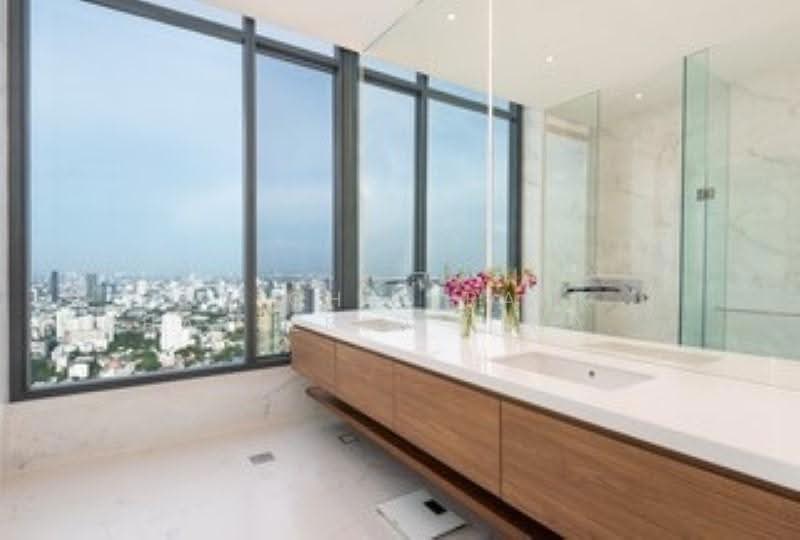 The Esse Asoke, Bangkok, 333 Soi Sukhumvit 21, Sukhumvit Road, Khlongtoei Nua, Watthana, Bangkok, 3 Bedrooms, 207 sqm, Condo For Rent, by Knight Frank Chartered (Thailand) Co.,Ltd, 500504584 - DDproperty.com