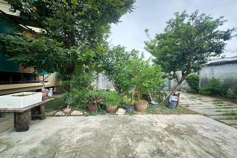 ขายบ้านเดี่ยว 3 ชั้น สุขุมวิท 101 ปุณณวิถี 51 เนื้อที่ 117 ตร.ว. เหมาะอยู่อาศัย-ทำโฮมออฟฟิศ ใกล้ BTS, Bangkok, ถนนสุขุมวิท 101, Bang Chak, Phra Khanong, Bangkok, 7 Bedrooms, 560 sqm, Single Detached House For Sale, by คุณนา, 500504638 - DDproperty.com