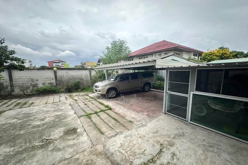 ขายบ้านเดี่ยว 3 ชั้น สุขุมวิท 101 ปุณณวิถี 51 เนื้อที่ 117 ตร.ว. เหมาะอยู่อาศัย-ทำโฮมออฟฟิศ ใกล้ BTS, กรุงเทพ, ถนนสุขุมวิท 101, บางจาก, พระโขนง, กรุงเทพ, 560 ตร.ม., บ้านเดี่ยว ขาย, โดย คุณนา, 500504638 - DDproperty.com