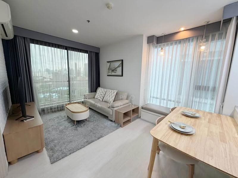 Rhythm Sukhumvit 42, Bangkok, Soi Sukhumvit 42, Sukhumvit Road, Phra Kanong, Khlong Toei, Bangkok, 1 Bedroom, 48 sqm, Condo For Rent, by Sompob Buaparungsri, 500504641 - DDproperty.com