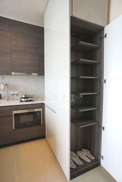 The Esse Asoke, Bangkok, 333 Soi Sukhumvit 21, Sukhumvit Road, Khlongtoei Nua, Watthana, Bangkok, 1 Bedroom, 48 sqm, Condo For Rent, by Achaya Nithipanyawong, 500504649 - DDproperty.com
