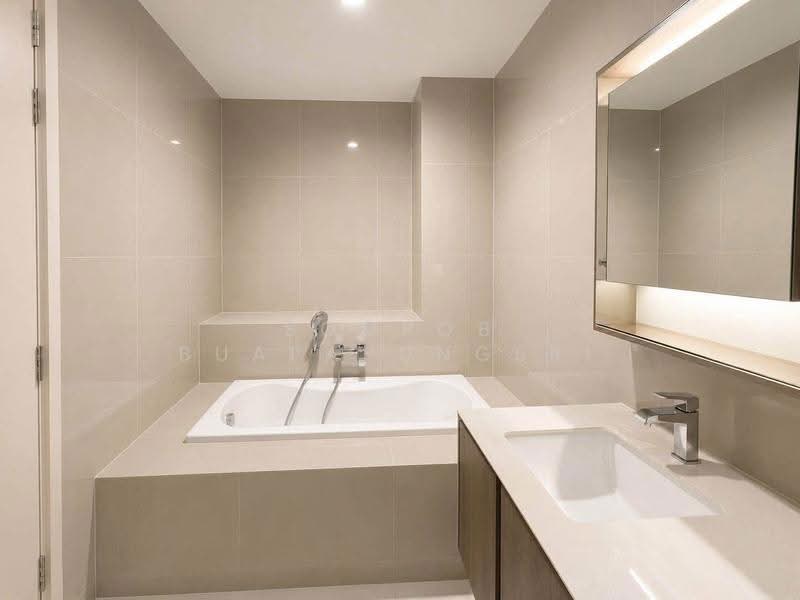 The Line Phahon-Pradipat, Bangkok, 21 Pradiphat Road, Samsen Nai, Phaya Thai, Bangkok, 3 Bedrooms, 115 sqm, Condo For Rent, by Sompob Buaparungsri, 500504656 - DDproperty.com