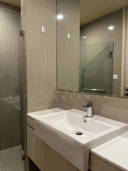 Noble Recole, Bangkok, 77 Soi Sukhumvit 19 Sukhumvit Road, Khlongtoei Nua, Watthana, Bangkok, 1 Bedroom, 35 sqm, Condo For Rent, by Achaya Nithipanyawong, 500504667 - DDproperty.com