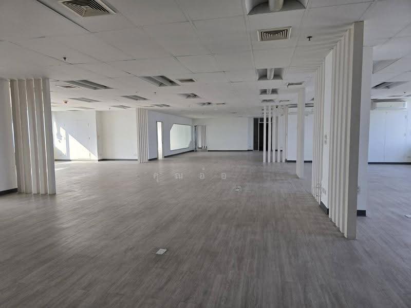 ให้เช่าสำนักงาน อาคารฟอรั่มทาวเวอร์ ชั้น 36 | 572 ตร.ม. ทั้งชั้นมีเพียง 1 Office ทำเลดี ใกล้ MRT, กรุงเทพ, ห้วยขวาง, กรุงเทพ, 572 ตร.ม., สำนักงาน ให้เช่า, โดย คุณอ้อ, 500504677 - DDproperty.com