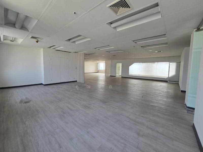 ให้เช่าสำนักงาน อาคารฟอรั่มทาวเวอร์ ชั้น 36 | 572 ตร.ม. ทั้งชั้นมีเพียง 1 Office ทำเลดี ใกล้ MRT, กรุงเทพ, ห้วยขวาง, กรุงเทพ, 572 ตร.ม., สำนักงาน ให้เช่า, โดย คุณอ้อ, 500504677 - DDproperty.com
