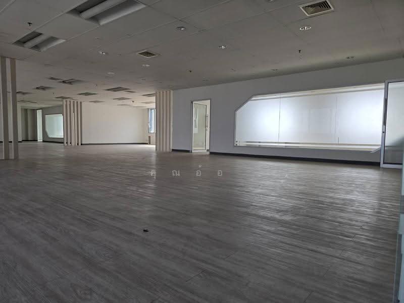 ให้เช่าสำนักงาน อาคารฟอรั่มทาวเวอร์ ชั้น 36 | 572 ตร.ม. ทั้งชั้นมีเพียง 1 Office ทำเลดี ใกล้ MRT, กรุงเทพ, ห้วยขวาง, กรุงเทพ, 572 ตร.ม., สำนักงาน ให้เช่า, โดย คุณอ้อ, 500504677 - DDproperty.com