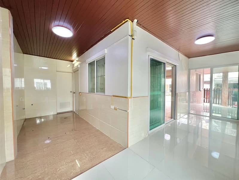 Pruksa Ville 50 Ramkhamhaeng, Bangkok, Soi Rat Phatthana 15, Saphan Sung, Bangkok, 3 Bedrooms, 115 sqm, Townhouse For Sale, by คุณ สุดาวรรณ พลอยแดง (แอน), 500504688 - DDproperty.com