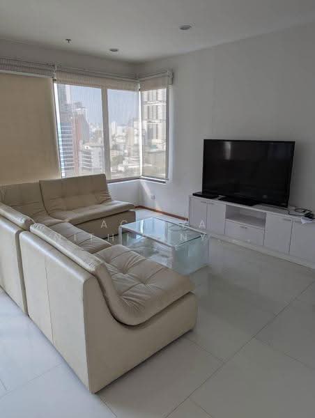 The Emporio Place, Bangkok, 93 Soi Sukhumvit 24, Sukhumvit Road, Khong Tan, Khlong Toei, Bangkok, 2 Bedrooms, 105 sqm, Condo For Rent, by Achaya Nithipanyawong, 500504693 - DDproperty.com
