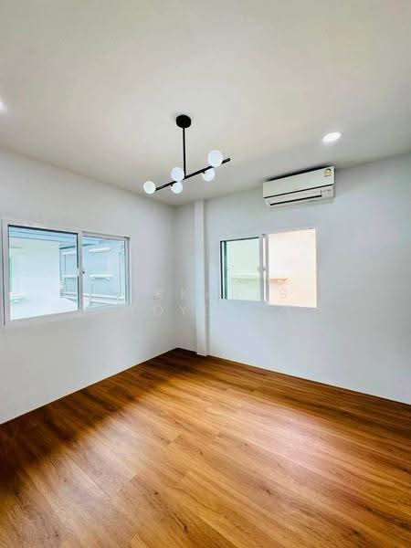 undefined, Phuket, Chalong, Muang Phuket, Phuket, 4 Bedrooms, 325 sqm, Single Detached House For Sale, by Sikkares Ploydang, 500504703 - DDproperty.com