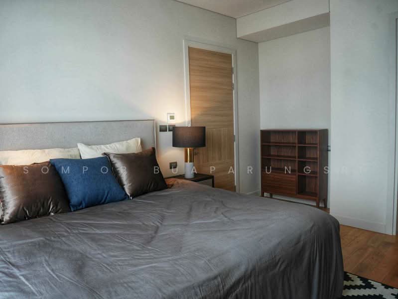 Sindhorn Residence, Bangkok, 54 Soi Ton Son, Lumphini, Pathum Wan, Bangkok, 2 Bedrooms, 99 sqm, Condo For Rent, by Sompob Buaparungsri, 500504709 - DDproperty.com