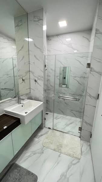 Noble BE19 Sukhumvit, Bangkok, 89 Sukhumvit 19 Alley, Khlong Tan Nua, Watthana, Bangkok, 2 Bedrooms, 61 sqm, Condo For Rent, by Achaya Nithipanyawong, 500504711 - DDproperty.com