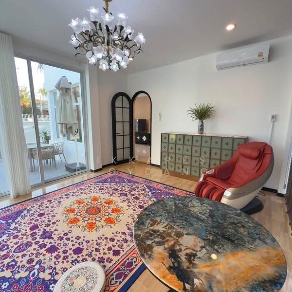 4-BR House, Chon Buri (Pattaya), Nong Pru, Bang Lamung (Pattaya), Chon Buri (Pattaya), 4 Bedrooms, 300 sqm, Single Detached House For Sale, by Sikkares Ploydang, 500504725 - DDproperty.com