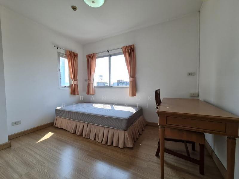 P.W.T. Mansion, Bangkok, 173/6 Soi Sukhumvit 16, Khlong Toei, Bangkok, 3 Bedrooms, 165 sqm, Apartment For Rent, by Bangkok Residential, 500504731 - DDproperty.com