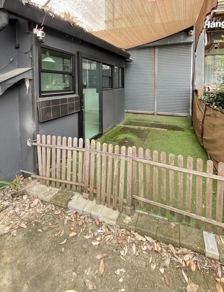 Commercial building in front of CMU, Chiang Mai, Su Thep, Muang Chiang Mai, Chiang Mai, , 194 sqm, Shophouse For Sale, by Shori Asset Group Co., Ltd., 500504753 - DDproperty.com