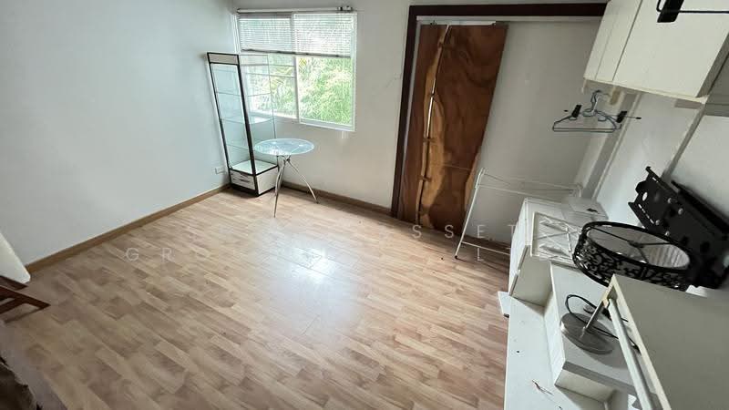 Commercial building in front of CMU, Chiang Mai, Su Thep, Muang Chiang Mai, Chiang Mai, , 194 sqm, Shophouse For Sale, by Shori Asset Group Co., Ltd., 500504753 - DDproperty.com