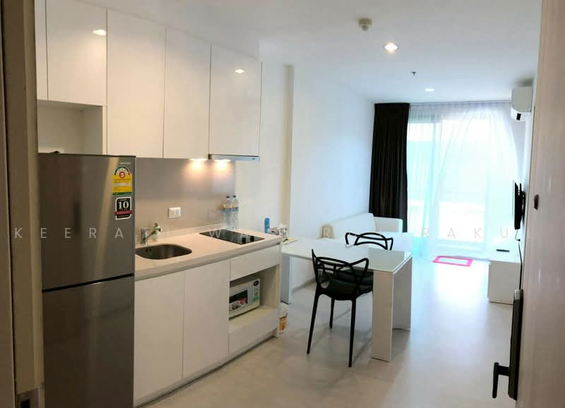 Rhythm Sukhumvit 42, Bangkok, Soi Sukhumvit 42, Sukhumvit Road, Phra Kanong, Khlong Toei, Bangkok, 1 Bedroom, 35 sqm, Condo For Rent, by Keerati Wangrujirakul, 500504798 - DDproperty.com