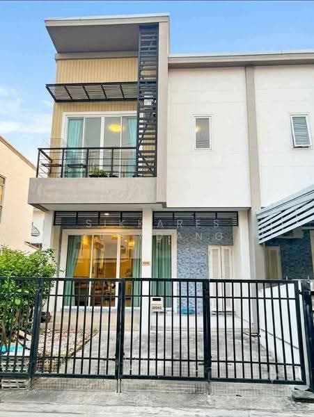 3-BR Townhouse, Chon Buri (Pattaya), Surasak, Si Racha, Chon Buri (Pattaya), 3 Bedrooms, 135 sqm, Townhouse For Sale, by Sikkares Ploydang, 500504808 - DDproperty.com