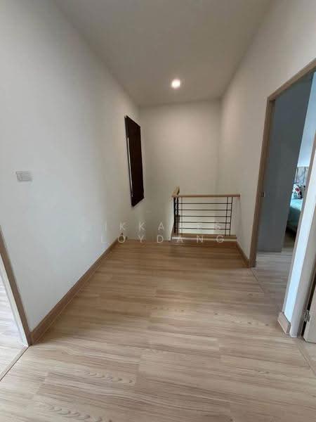 4-BR House, Chon Buri (Pattaya), Bang Lamung, Bang Lamung (Pattaya), Chon Buri (Pattaya), 4 Bedrooms, 181 sqm, Single Detached House For Sale, by Sikkares Ploydang, 500504816 - DDproperty.com