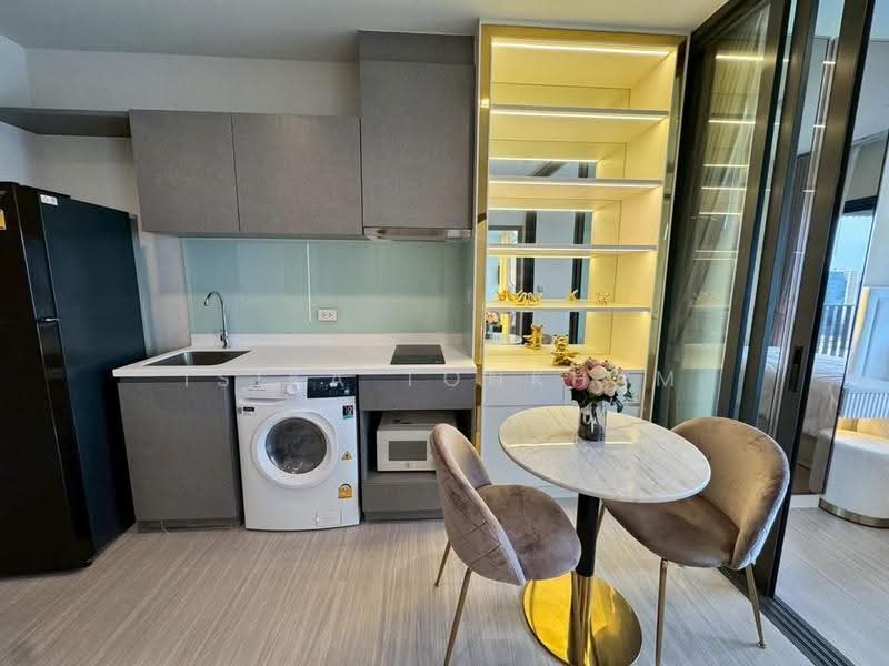 Life Asoke Hype, Bangkok, 339 Chaturathit Rd, Makkasan, Ratchathewi, Bangkok, 2 Bedrooms, 36 sqm, Condo For Rent, by Isika Tonkham, 500504838 - DDproperty.com