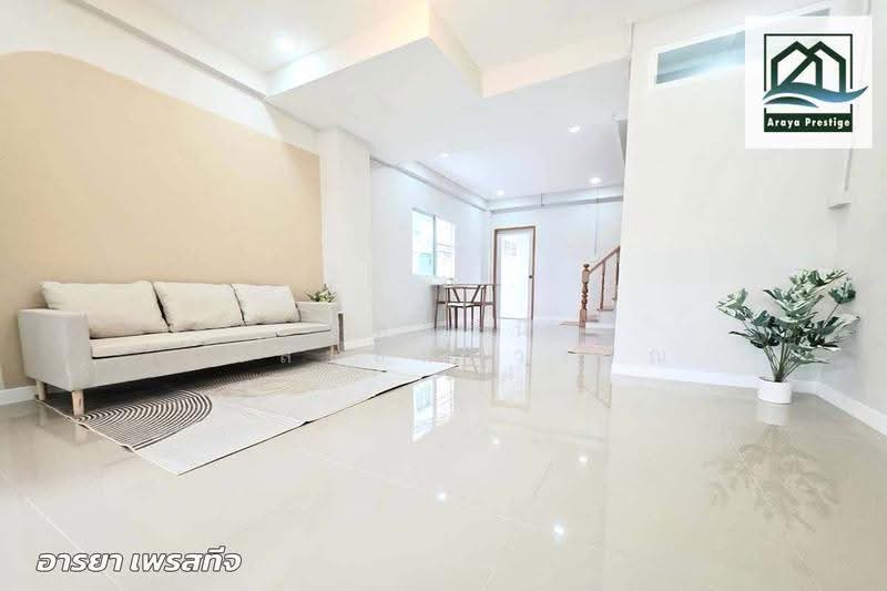 Sap Din Thong Namdaeng, Samut Prakan, Thepharak Road, Thepharak, Muang Samut Prakarn, Samut Prakan, 2 Bedrooms, 86 sqm, Townhouse For Sale, by วิสุทธินี เฉลิมสินสุวรรณ, 500504844 - DDproperty.com