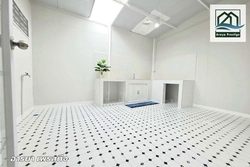 Sap Din Thong Namdaeng, Samut Prakan, Thepharak Road, Thepharak, Muang Samut Prakarn, Samut Prakan, 2 Bedrooms, 86 sqm, Townhouse For Sale, by วิสุทธินี เฉลิมสินสุวรรณ, 500504844 - DDproperty.com