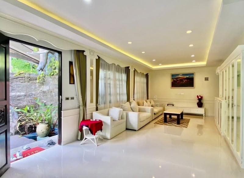 4-BR House, Phuket, Kathu, Phuket, 4 Bedrooms, 382 sqm, Single Detached House For Sale, by Sikkares Ploydang, 500504861 - DDproperty.com