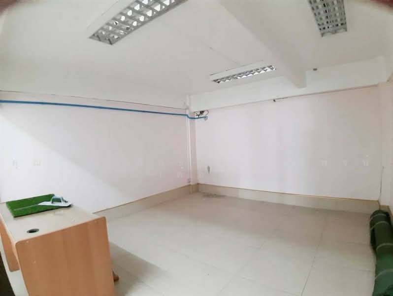 อาคารพาณิชย์ 4 ชั้น 32 ตร.ว. ใกล้โรงพยาบาลจุฬารัตน์9 ติดถนนกิ่งแก้ว, สมุทรปราการ, ถนนกิ่งแก้ว, ราชาเทวะ, บางพลี, สมุทรปราการ, 200 ตร.ม., Shophouse ขาย, โดย คุณ ชนะพันธุ์ แก้วศรีพจน์ (ต่อ), 500504867 - DDproperty.com