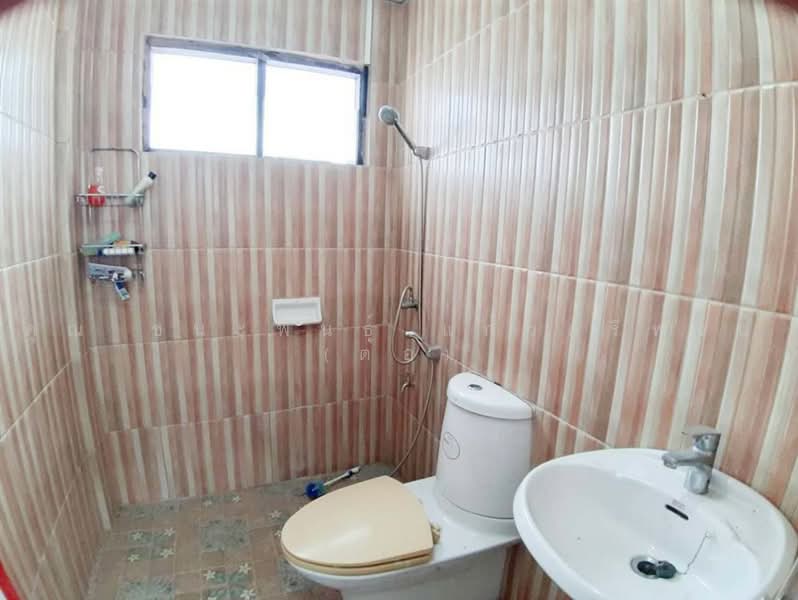 อาคารพาณิชย์ 4 ชั้น 32 ตร.ว. ใกล้โรงพยาบาลจุฬารัตน์9 ติดถนนกิ่งแก้ว, Samut Prakan, ถนนกิ่งแก้ว, Rachathewa, Bang Plee, Samut Prakan, , 200 sqm, Shophouse For Sale, by คุณ ชนะพันธุ์ แก้วศรีพจน์ (ต่อ), 500504867 - DDproperty.com